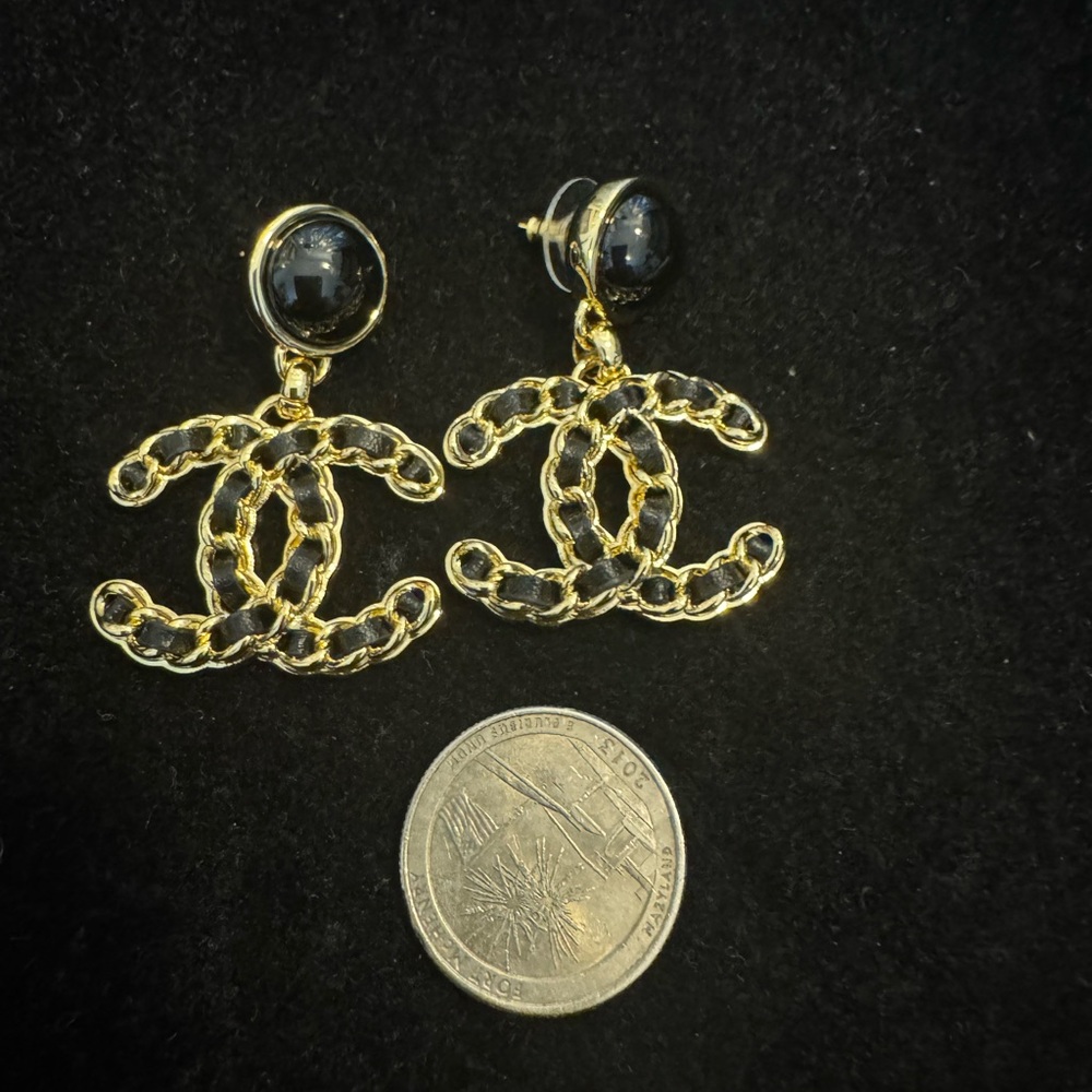 Chanel Gold and Black Tweed Interlock CC Earrings - Picture 5 of 6